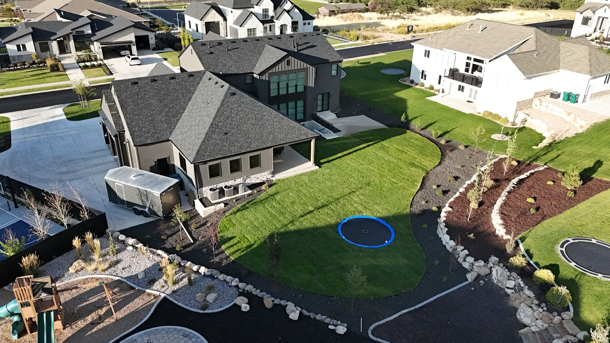 FOUR SEASONS AT WOODLAND HILLS - Residential