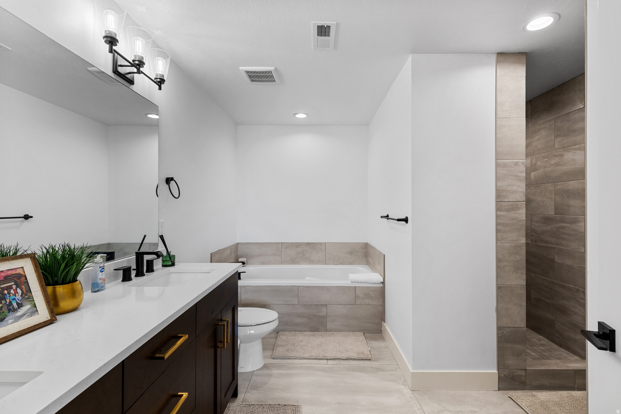 RESERVE PH 8 LOT 191 - Residential
