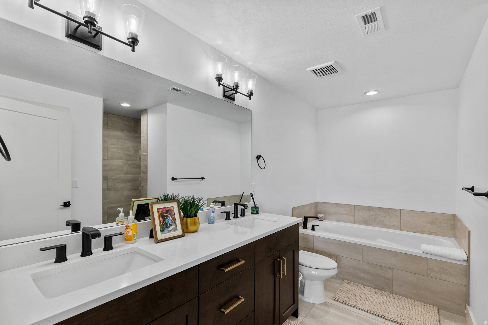 RESERVE PH 8 LOT 191 - Residential