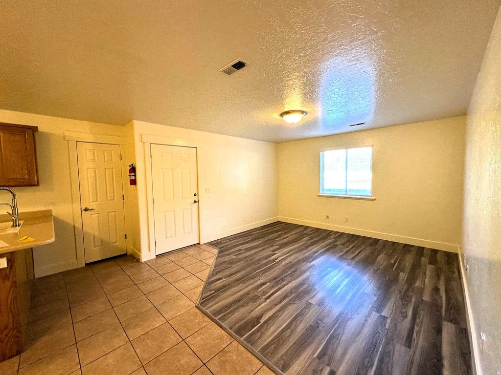 Photo of 580 S CENTER ST #5, Santaquin, UT 84655 (MLS # 2178315)