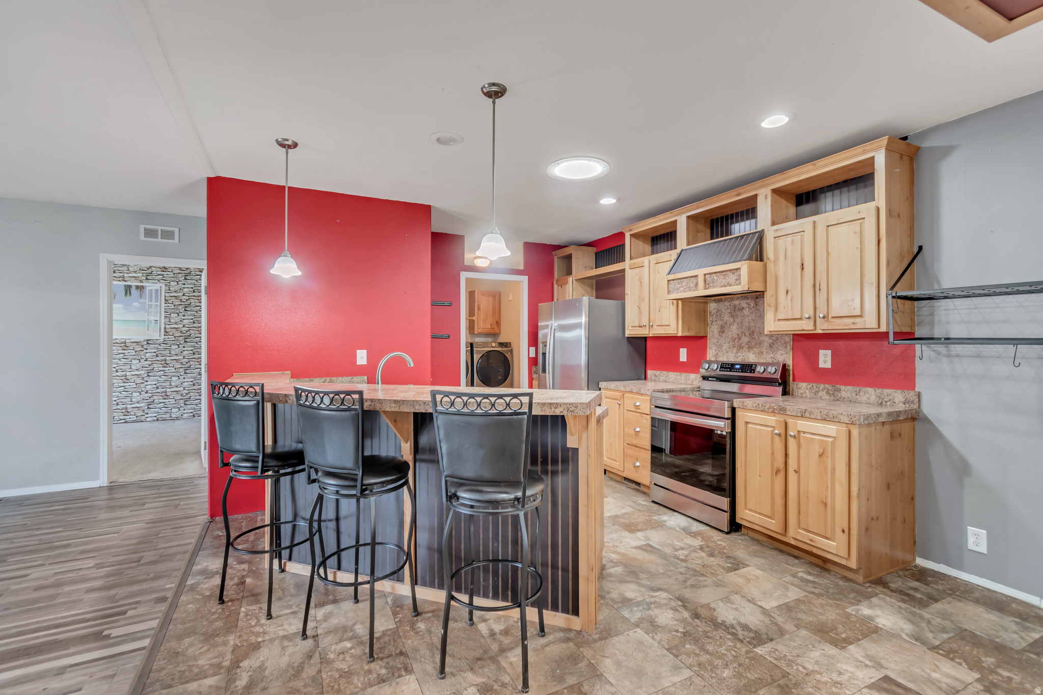 MONTE VISTA - Residential