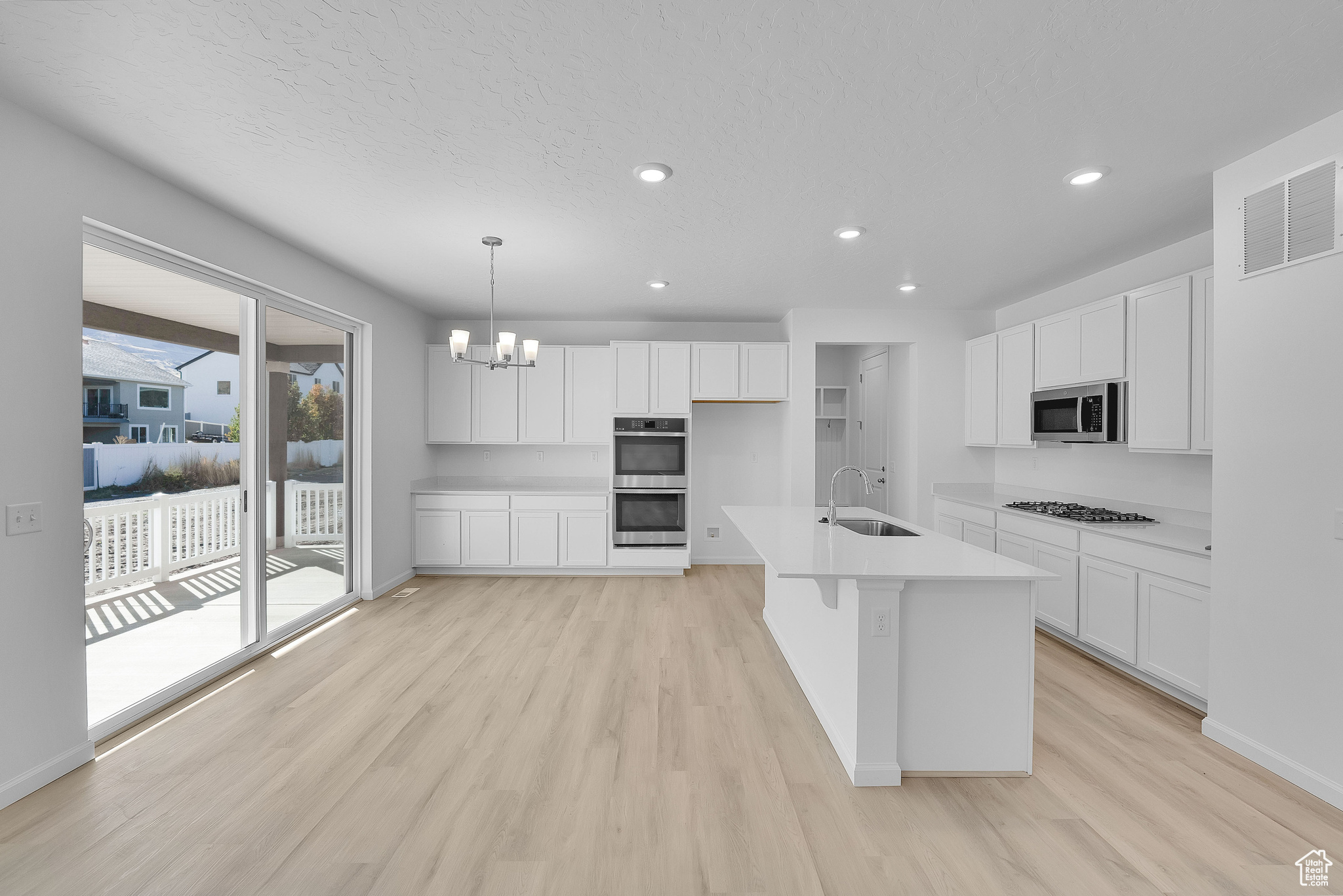 PASTURES AT SADDLEBACK - Residential