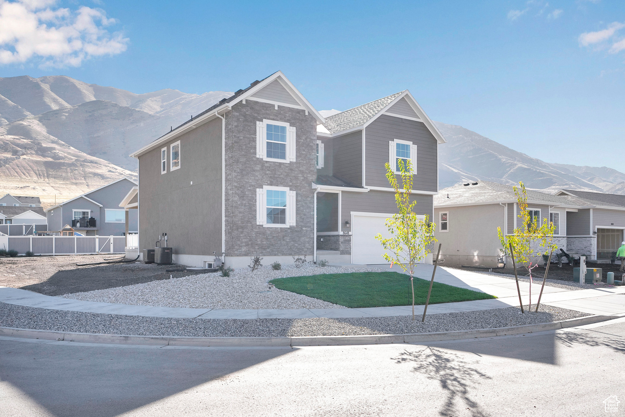 PASTURES AT SADDLEBACK - Residential