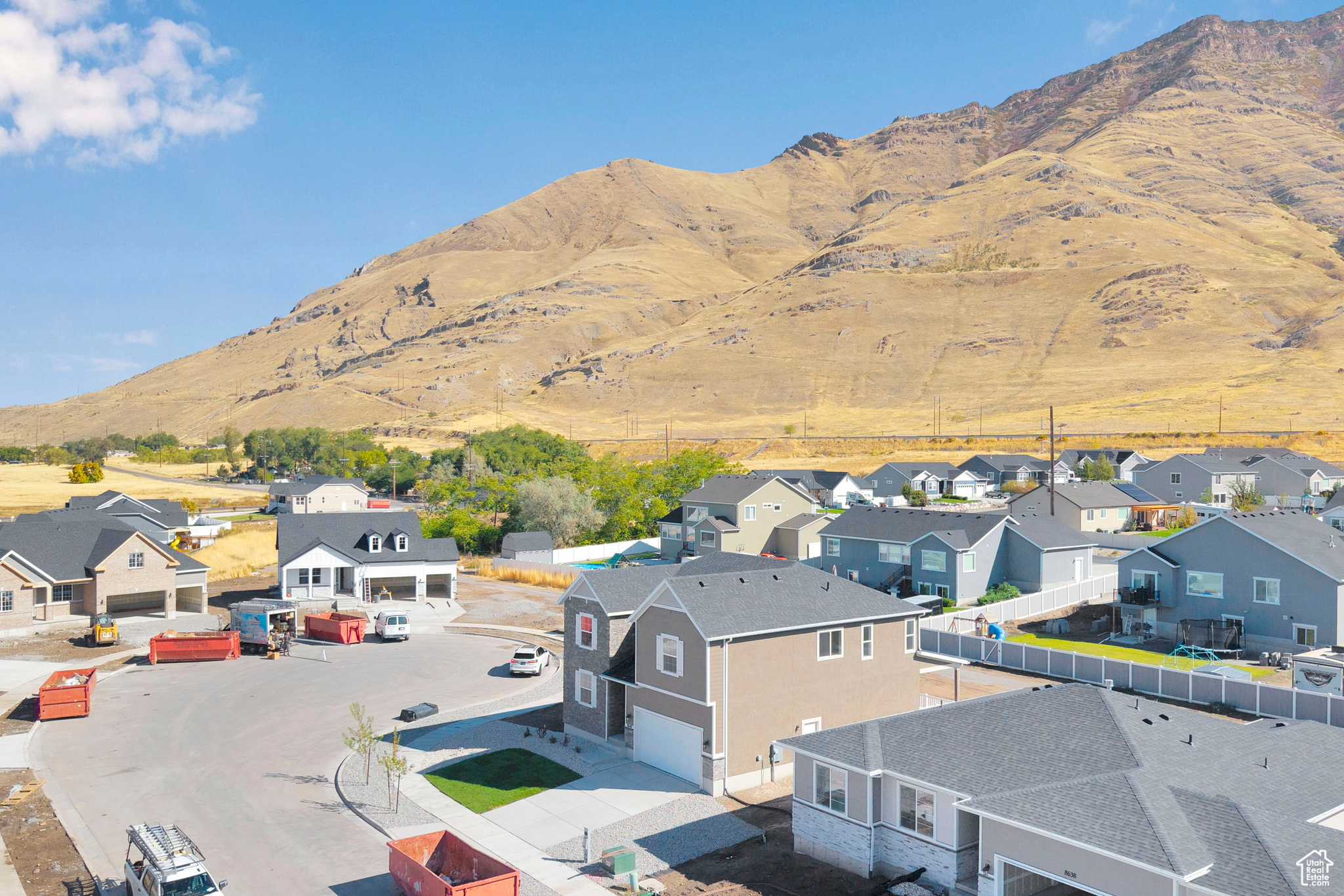 PASTURES AT SADDLEBACK - Residential