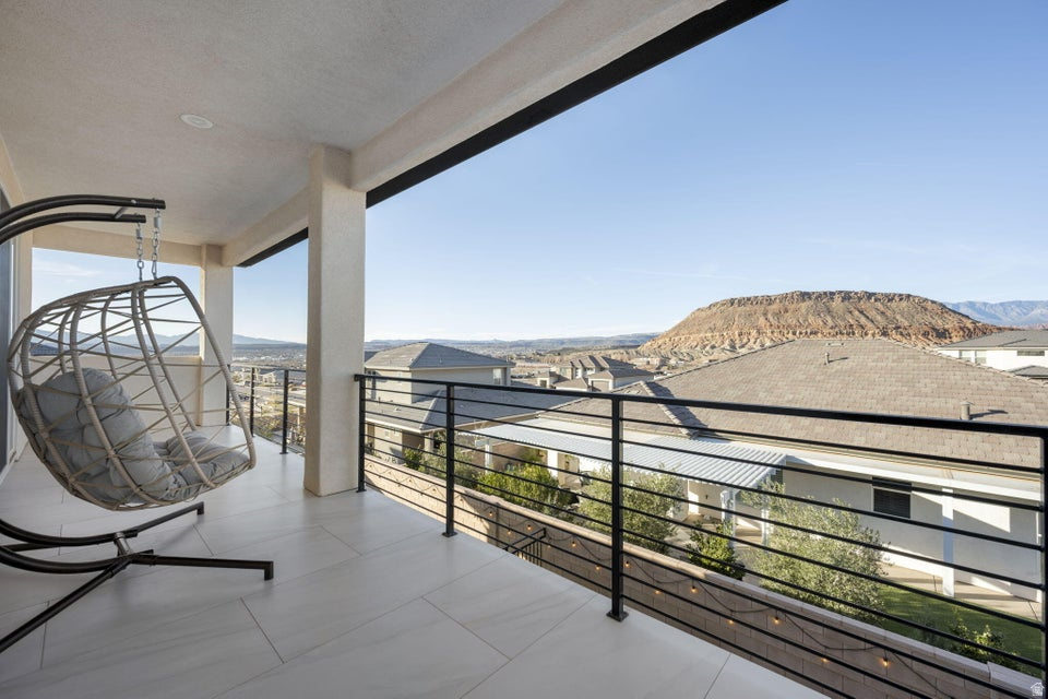 SHOOTING STAR PH 2 - Residential