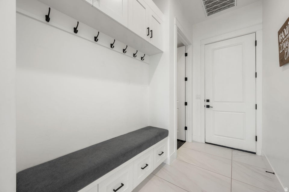 SHOOTING STAR PH 2 - Residential