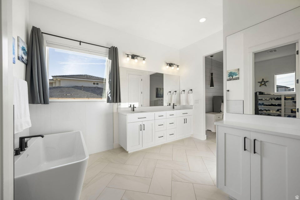 SHOOTING STAR PH 2 - Residential