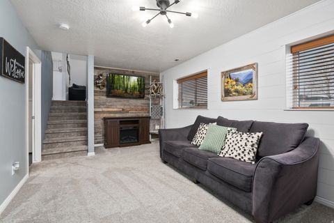 Tiny photo for 441 S 1915 W, Lehi, UT 84043 (MLS # 2134511)