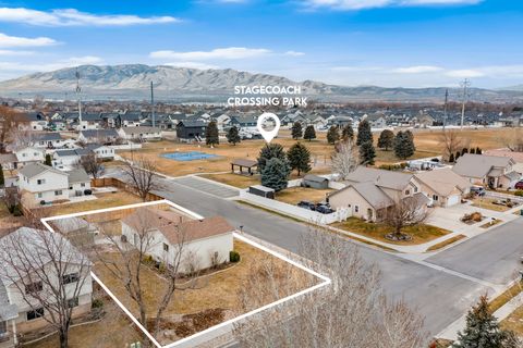 Tiny photo for 441 S 1915 W, Lehi, UT 84043 (MLS # 2134511)