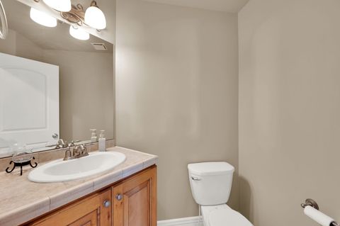 Tiny photo for 686 WELLINGTON DR, Kaysville, UT 84037 (MLS # 2144731)