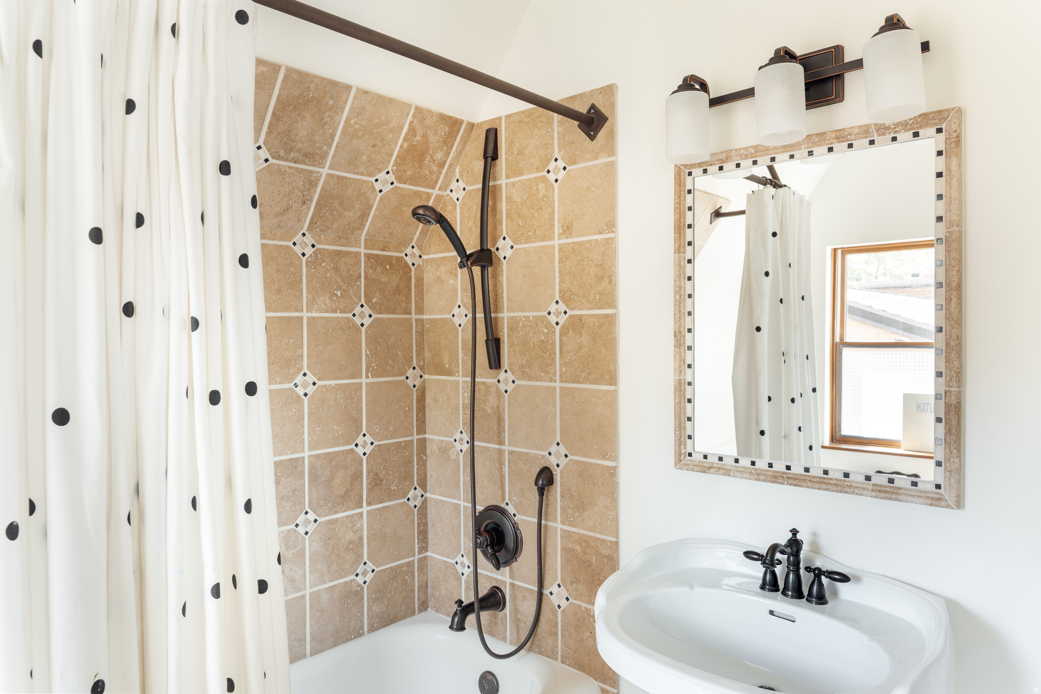 HARVARD/YALE - Residential