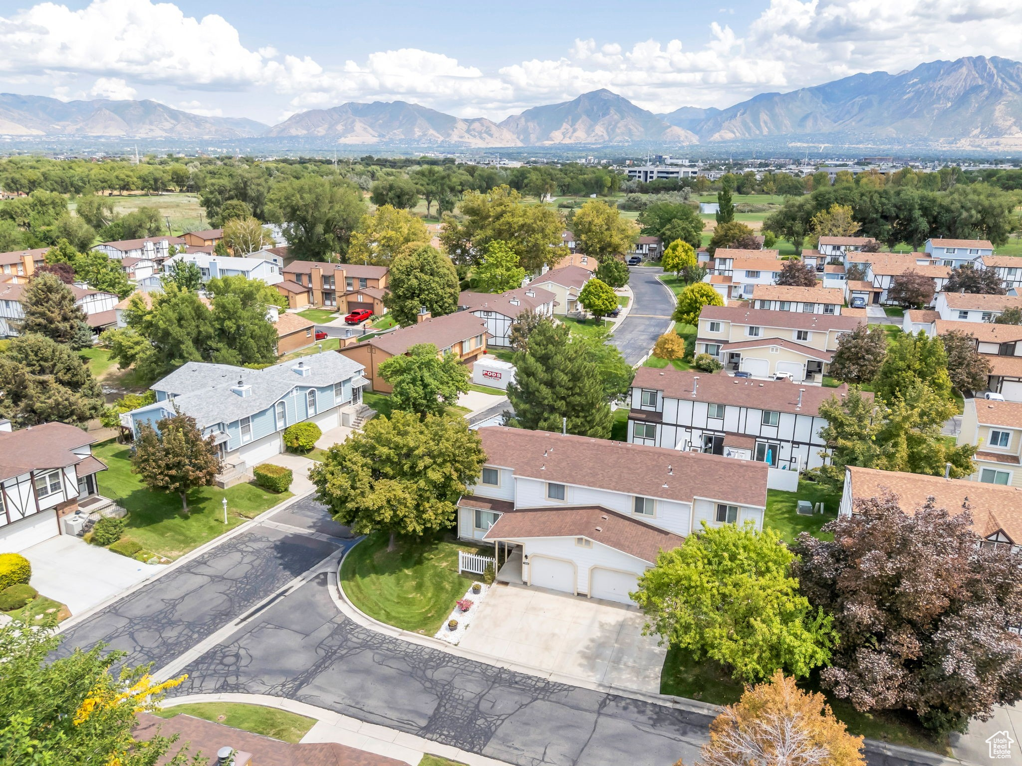 BARRINGTON PARK - Residential