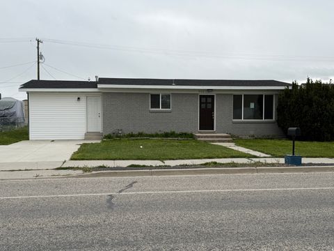 Photo of 522 E FACTORY ST, Garland, UT 84312 (MLS # 2154115)
