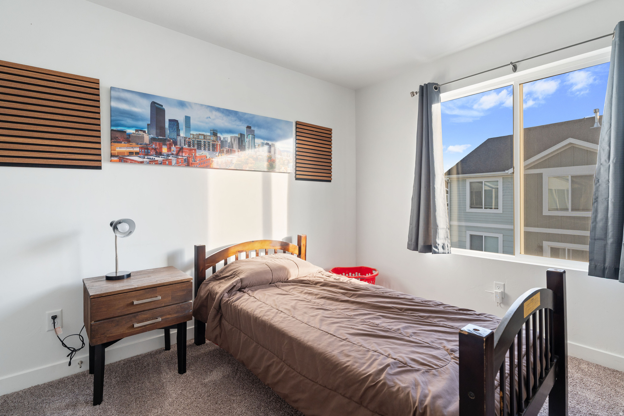 EAGLE POINT TOWNHOME - Residential