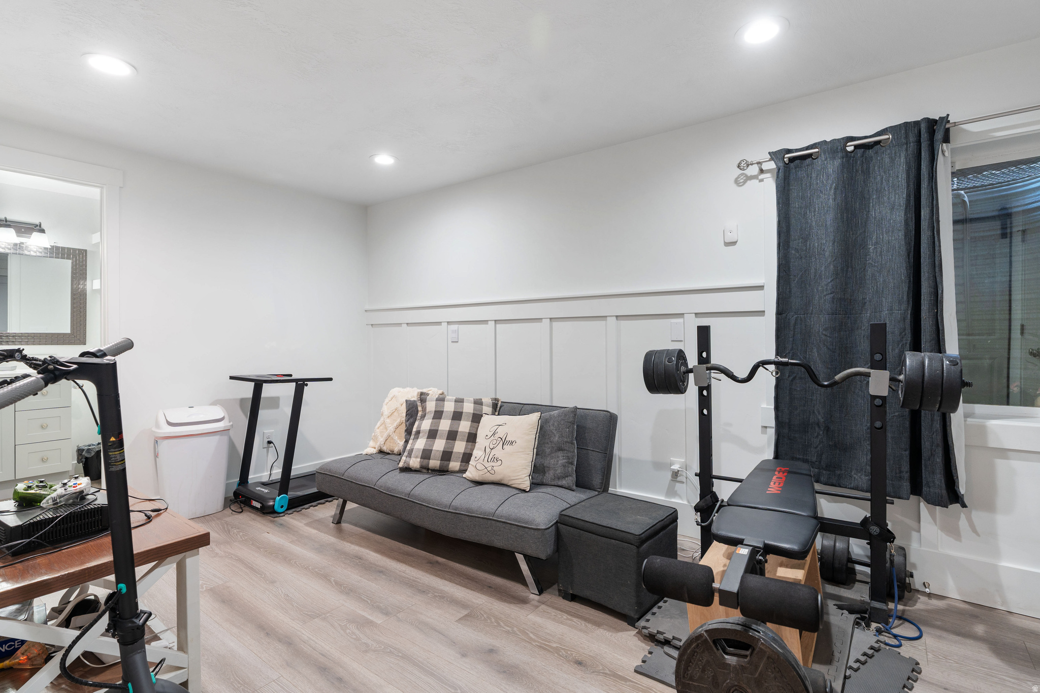 EAGLE POINT TOWNHOME - Residential