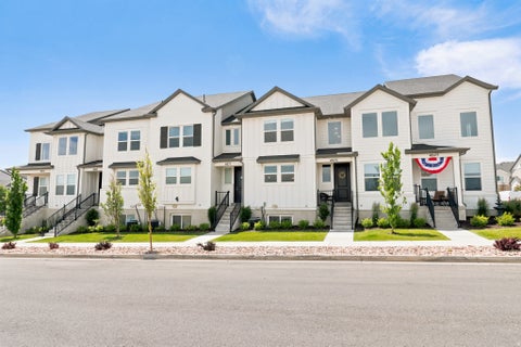 Townhouse For Sale - 4573 W Monument Peak Dr #1522<br/> Herriman, UT 84096