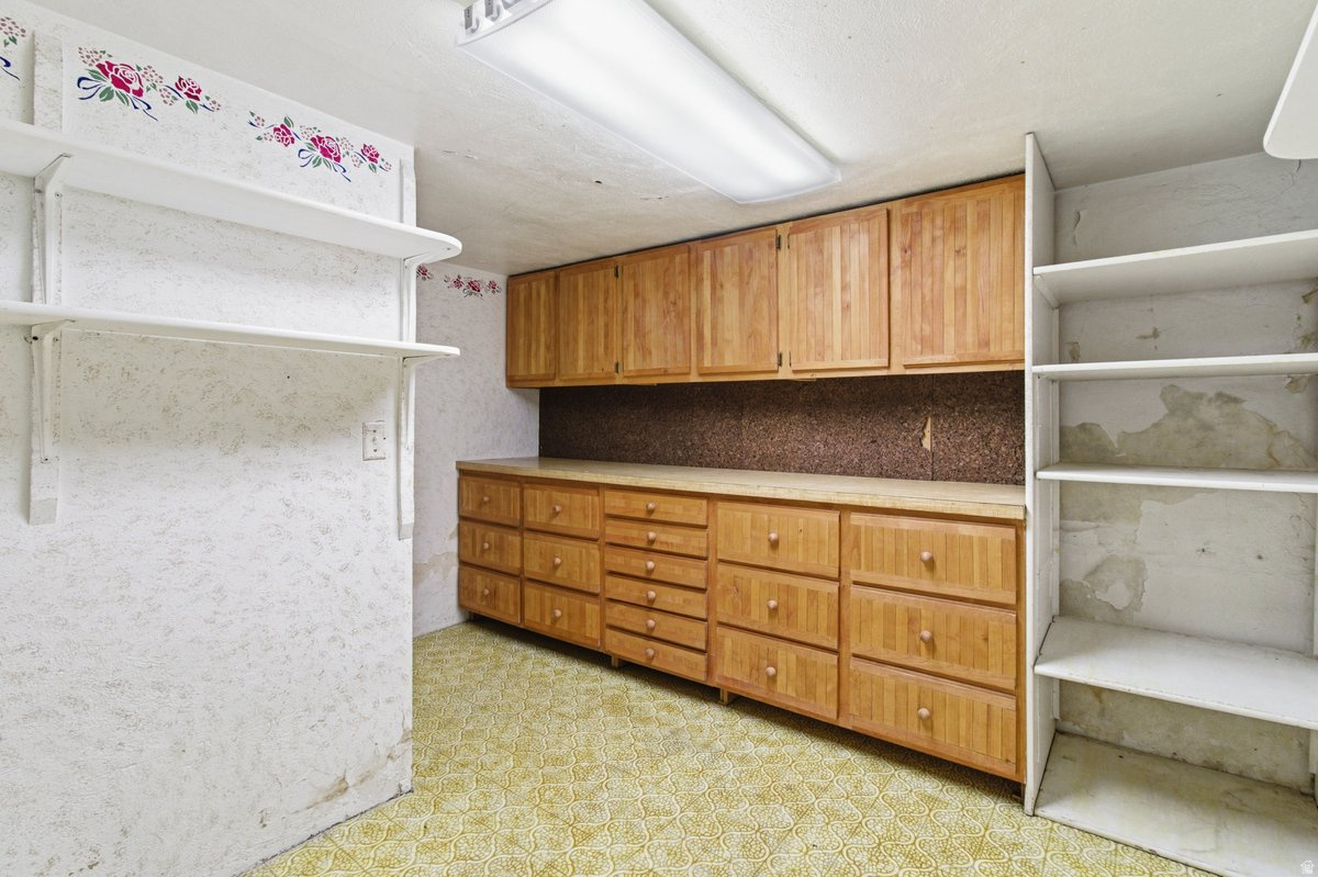 SUNSET VIEW - Residential