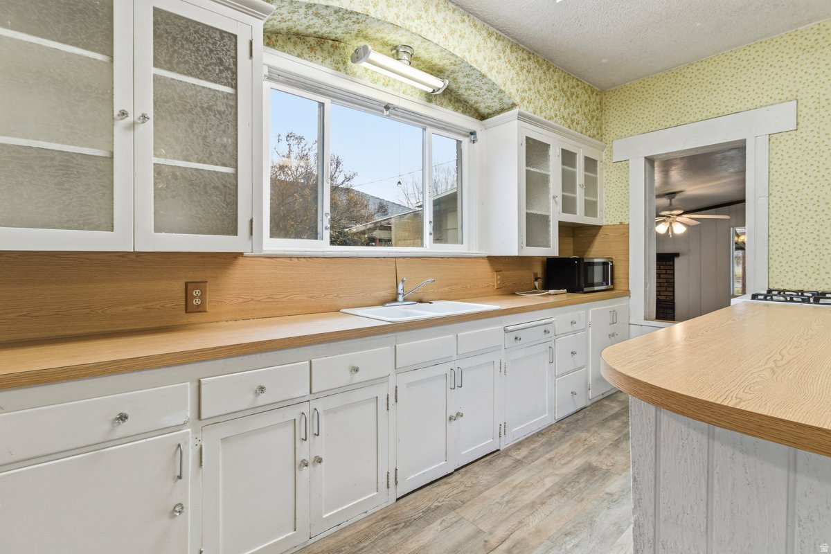 SUNSET VIEW - Residential