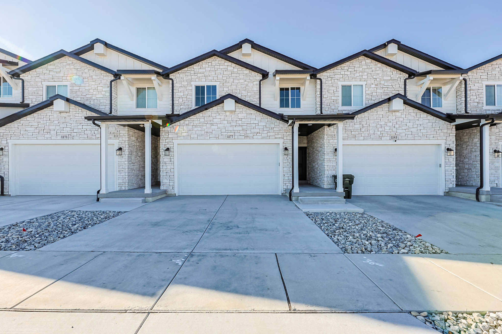 LEXINGTON TOWN HOMES - Residential