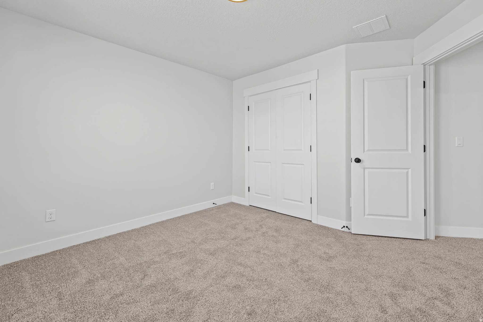 LEXINGTON TOWN HOMES - Residential