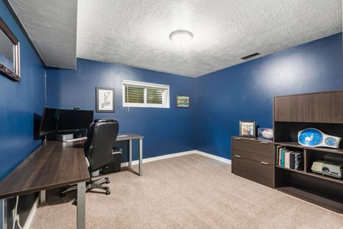 Tiny photo for 187 W BAYVIEW DR N, Farmington, UT 84025 (MLS # 2152772)