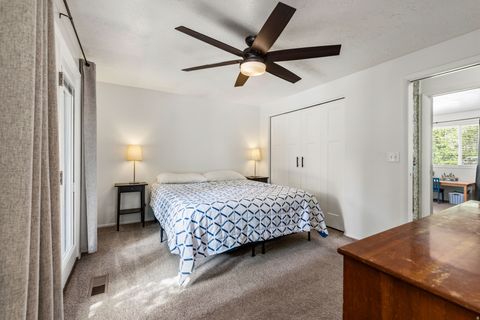 Tiny photo for 187 W BAYVIEW DR N, Farmington, UT 84025 (MLS # 2152772)