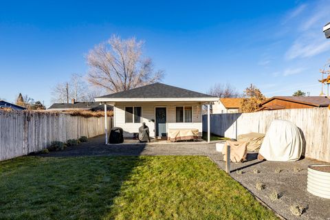 Tiny photo for 6375 S MALSTROM LN, Murray, UT 84107 (MLS # 2126943)