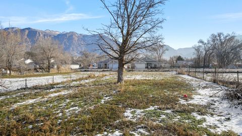Tiny photo for 1116 S LIBERTY AVE, Ogden, UT 84404 (MLS # 2130896)