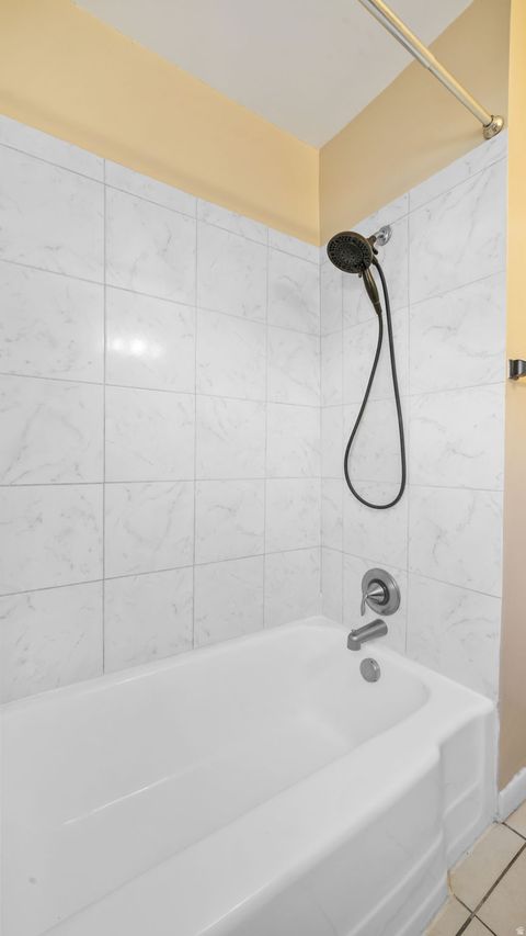 Tiny photo for 1116 S LIBERTY AVE, Ogden, UT 84404 (MLS # 2130896)