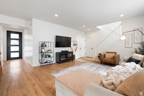 Tiny photo for 1541 W 250 N, Pleasant Grove, UT 84062 (MLS # 2113762)