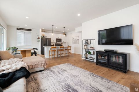 Tiny photo for 1541 W 250 N, Pleasant Grove, UT 84062 (MLS # 2113762)