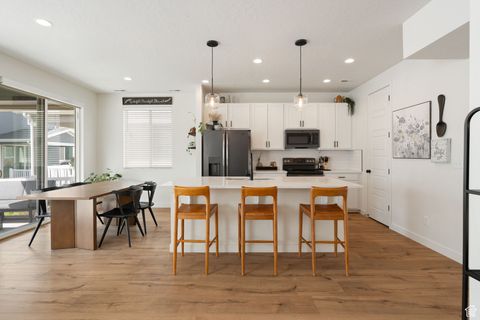Tiny photo for 1541 W 250 N, Pleasant Grove, UT 84062 (MLS # 2113762)