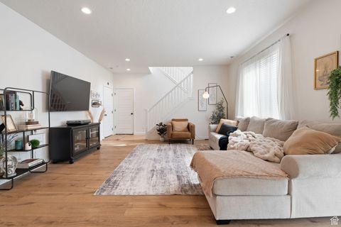 Tiny photo for 1541 W 250 N, Pleasant Grove, UT 84062 (MLS # 2113762)