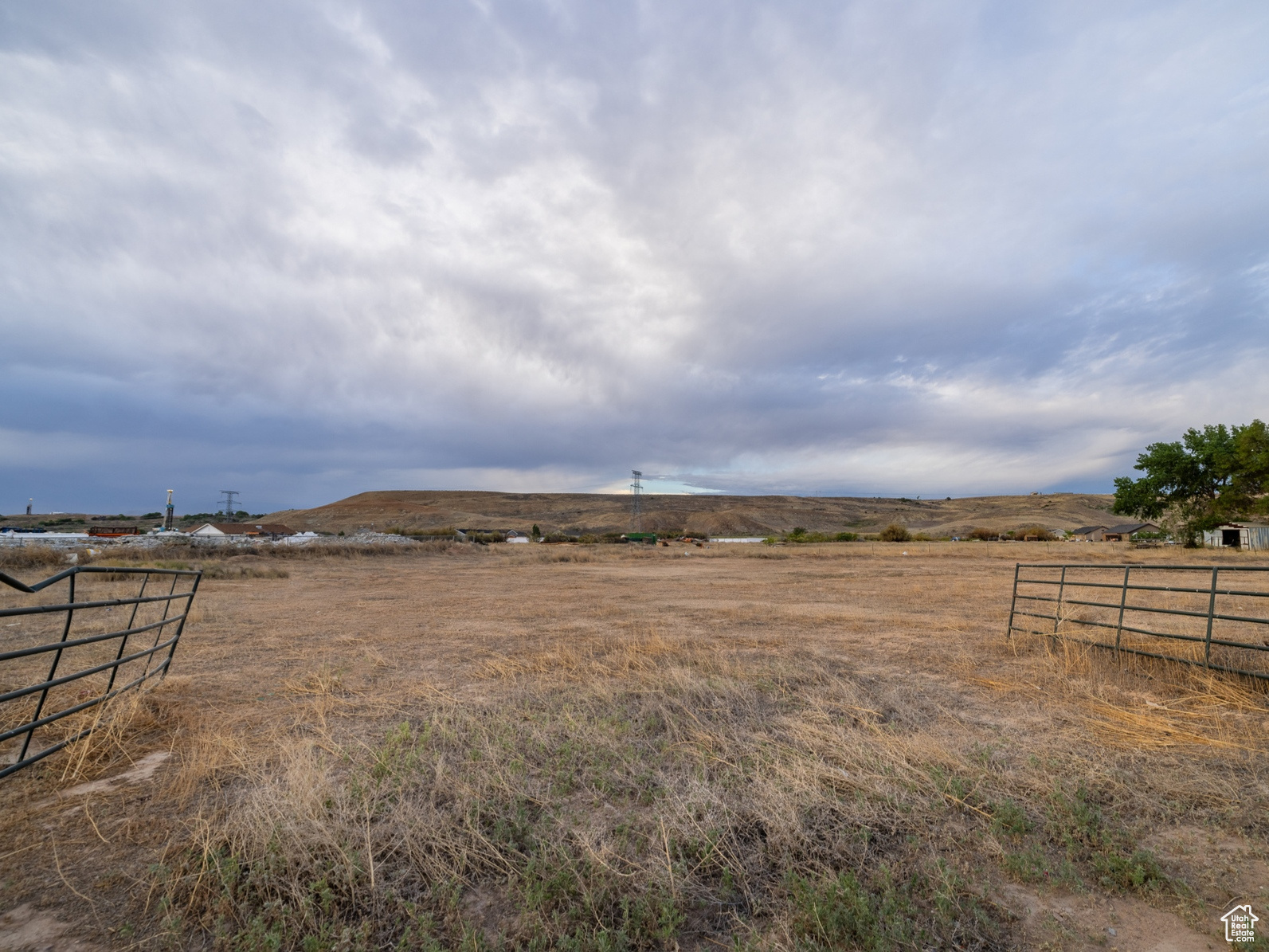 Land, Roosevelt, Utah image 9