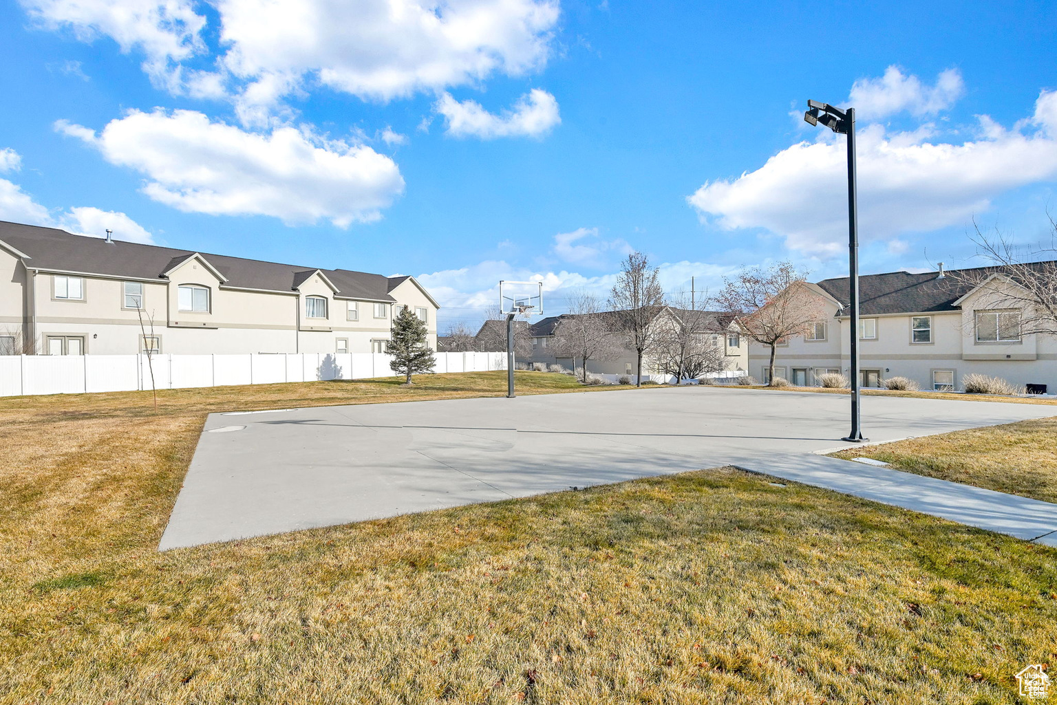 1555 W Wynview Ln, South Jordan, Utah image 31