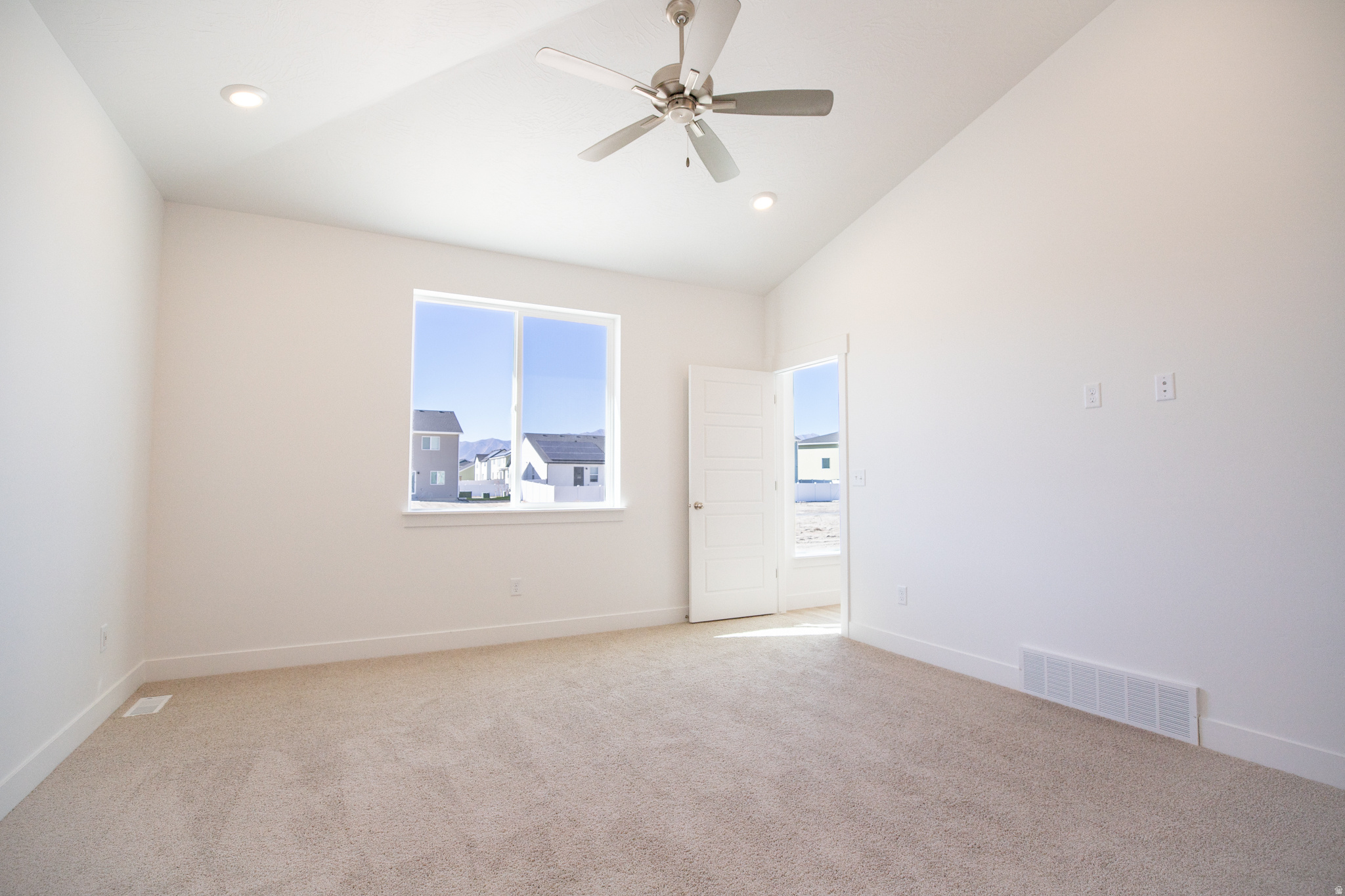 PARKWAY FIELDS SINGLES 2 - Residential