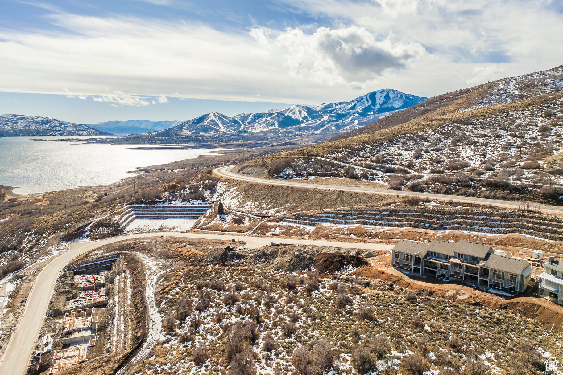 DEER SPRINGS - Residential