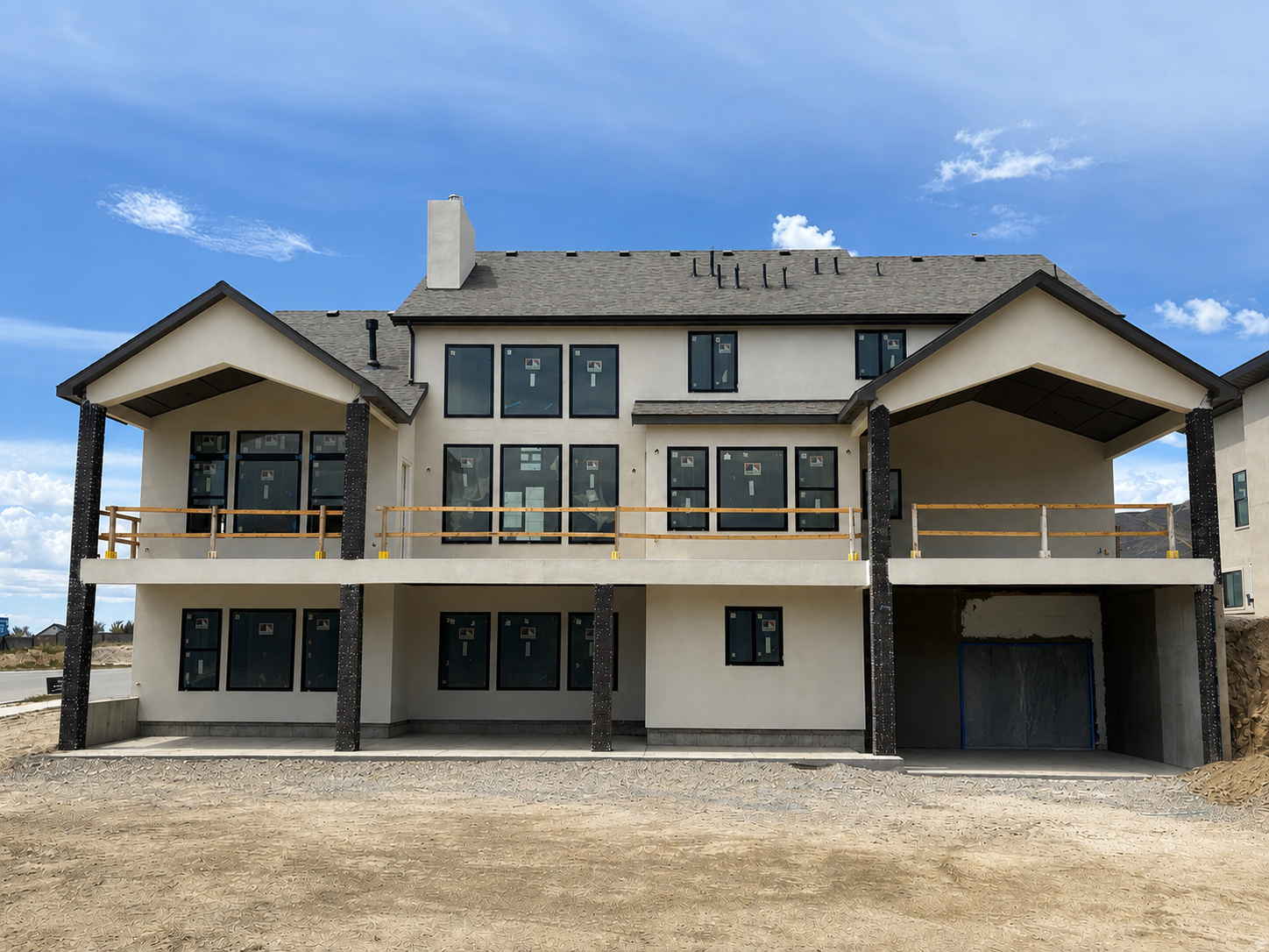HIGHLAND OAKS - Residential