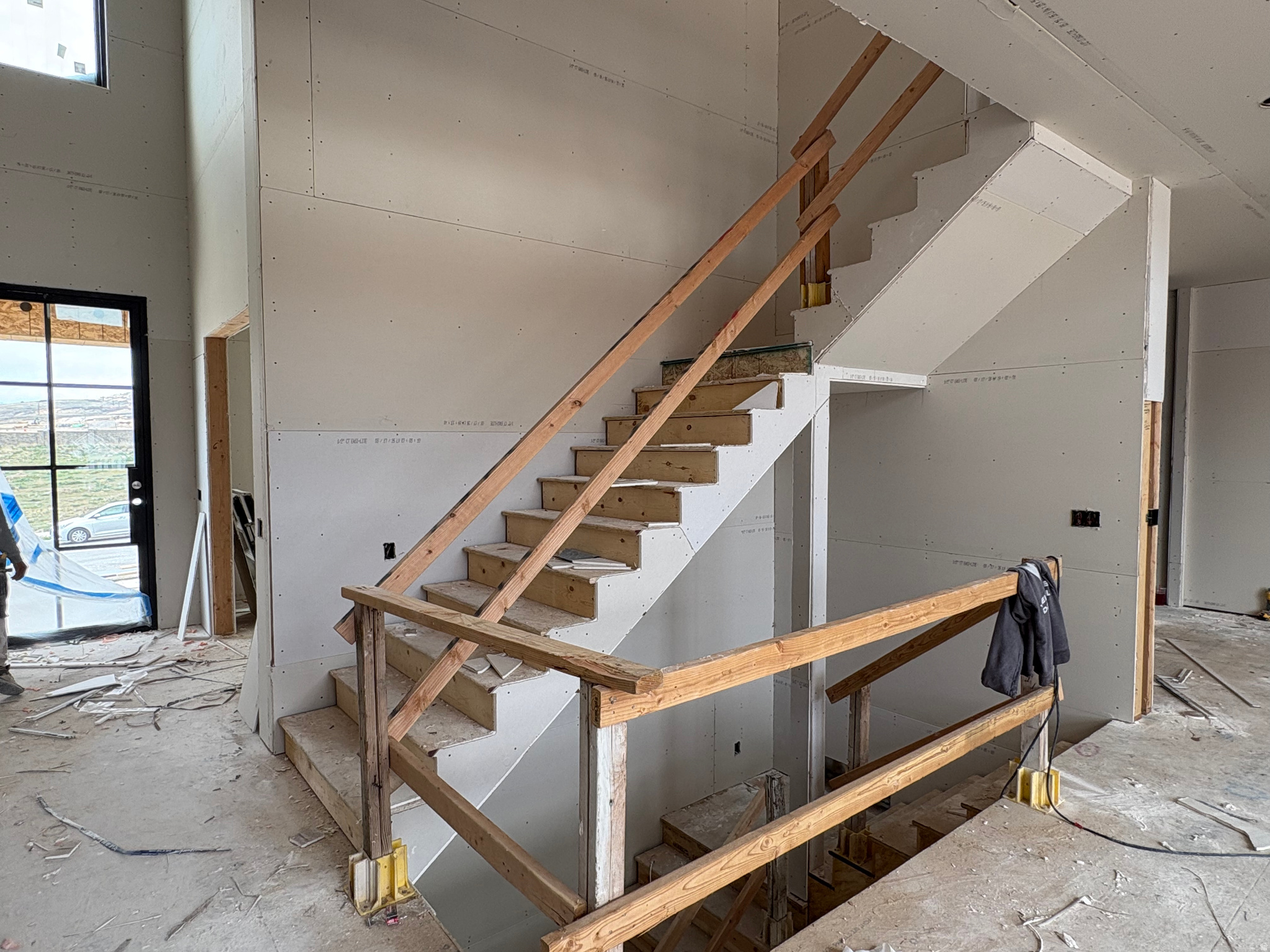 HIGHLAND OAKS - Residential