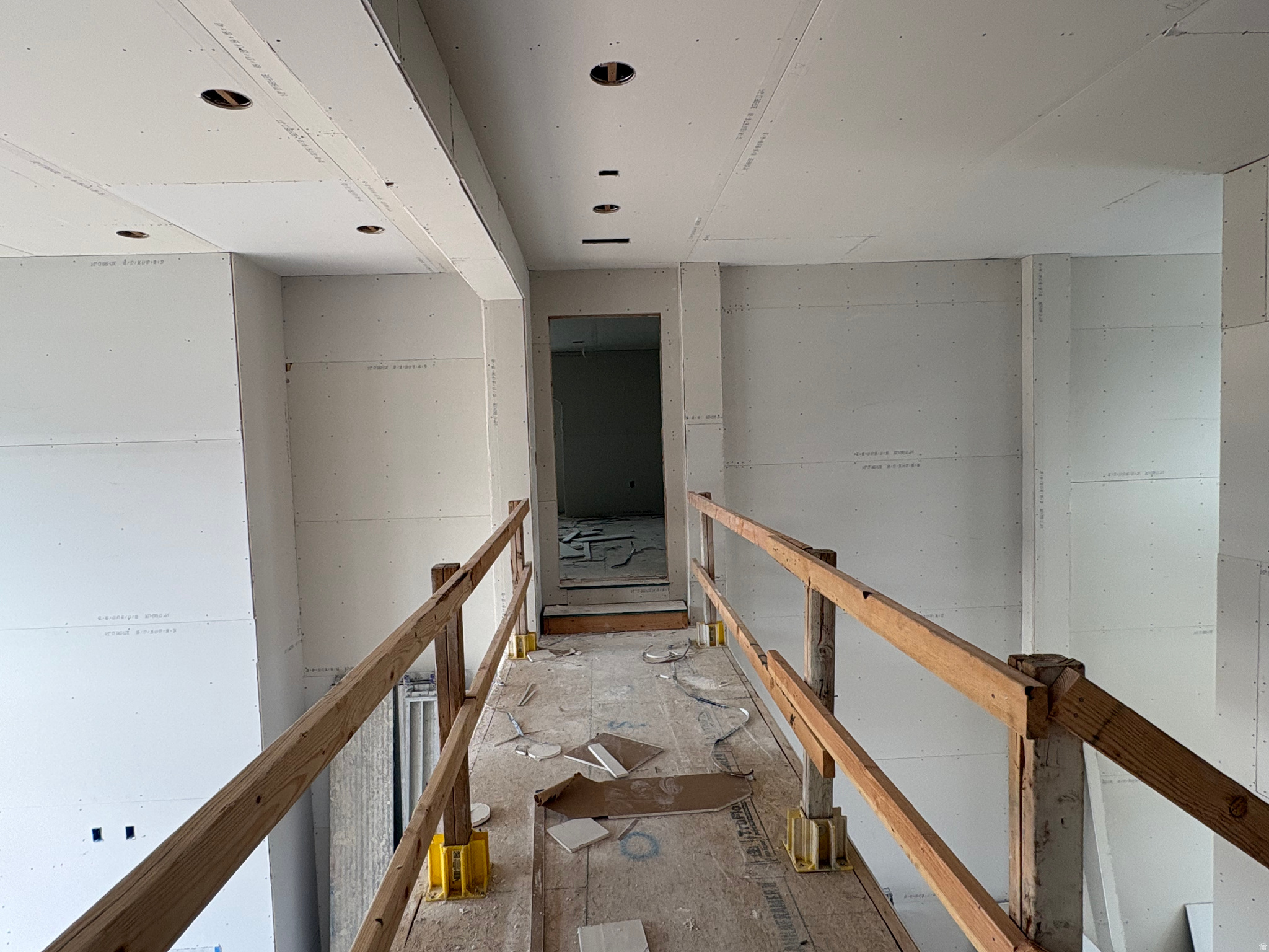 HIGHLAND OAKS - Residential