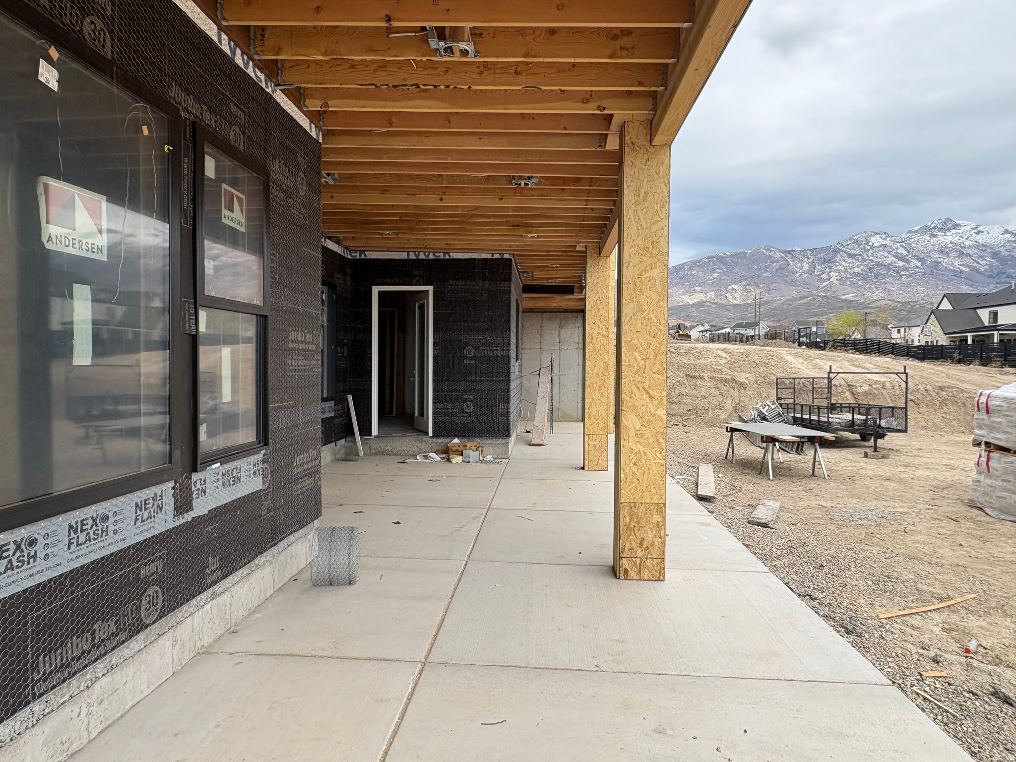 HIGHLAND OAKS - Residential