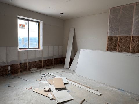 Tiny photo for 11850 N BURNING OAKS DR, Highland, UT 84003 (MLS # 2147853)