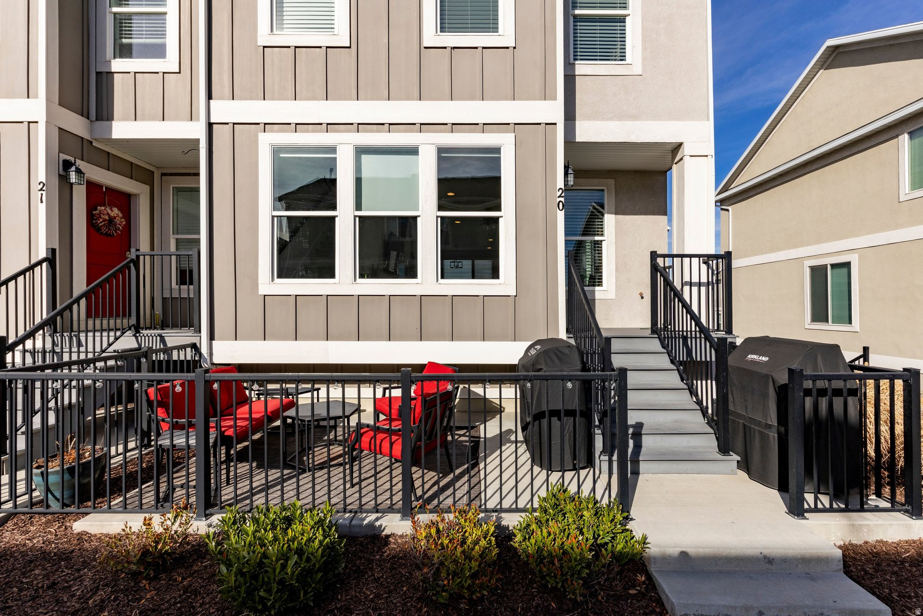 GLENMORE VILLAGE - Residential