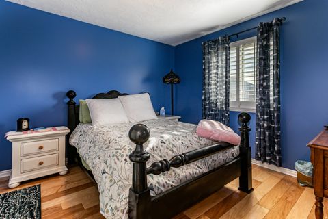 Tiny photo for 3240 E GRANITE POINT CIR, Sandy, UT 84092 (MLS # 2123863)