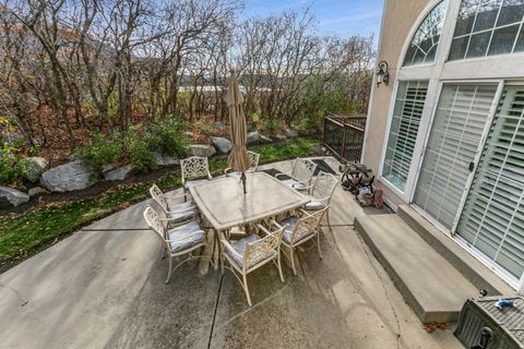 Tiny photo for 3240 E GRANITE POINT CIR, Sandy, UT 84092 (MLS # 2123863)