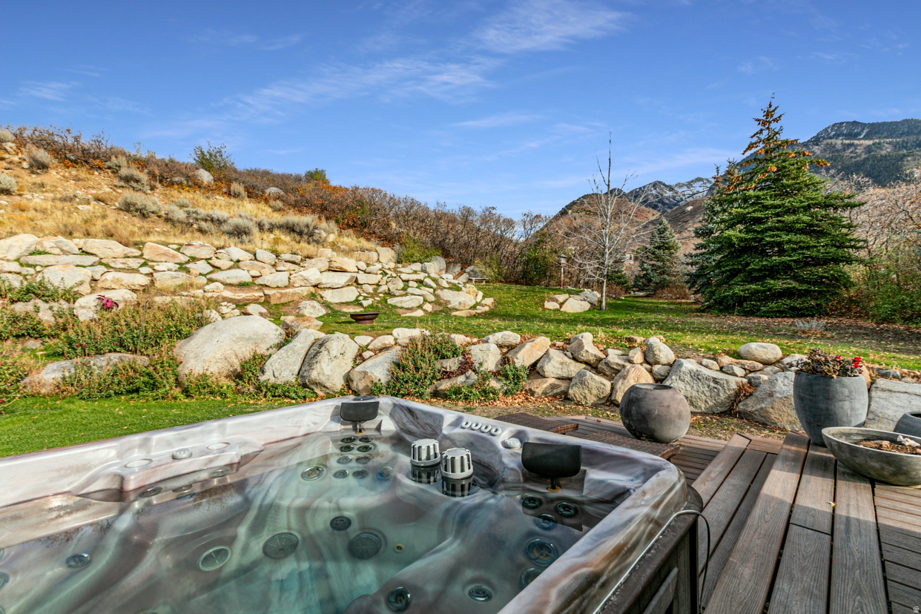 BELL OAKS - Residential