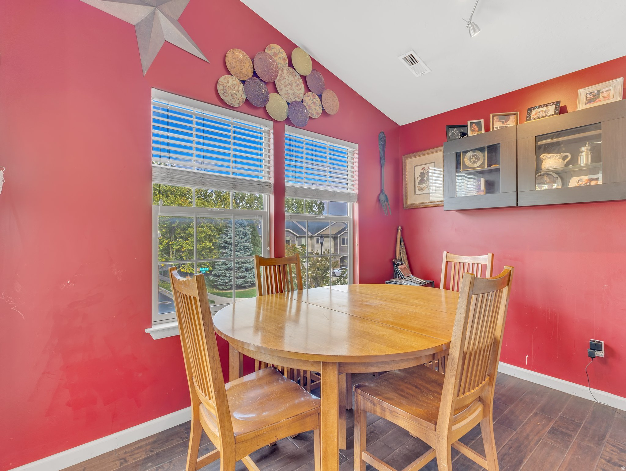 STONEGATE TOWNHOMES AMD - Residential