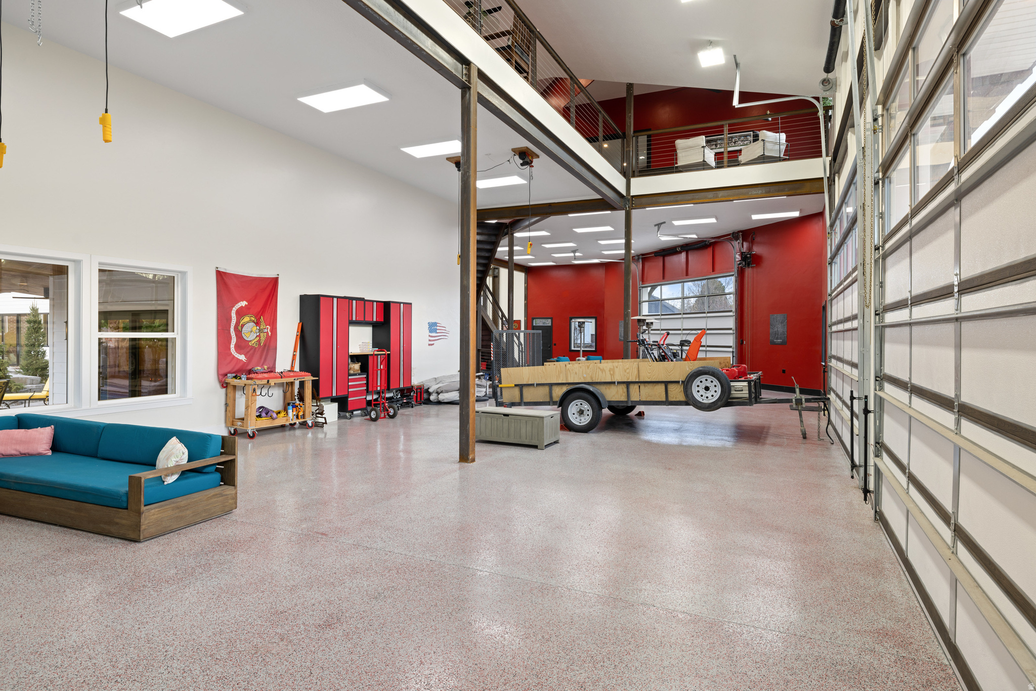 EAST MOUNTAIN ESTATES - Residential