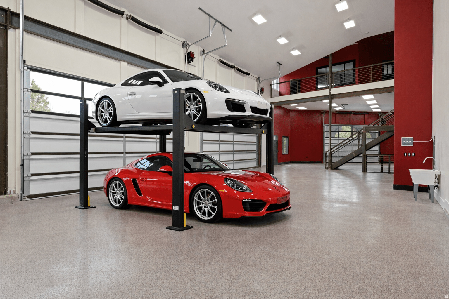 EAST MOUNTAIN ESTATES - Residential