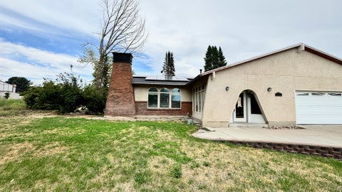 Tiny photo for 4114 W KIRKWALL CIR, South Jordan, UT 84009 (MLS # 2182143)